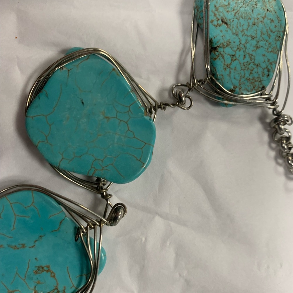 Turquoise Stone Necklace - Picture 4 of 10